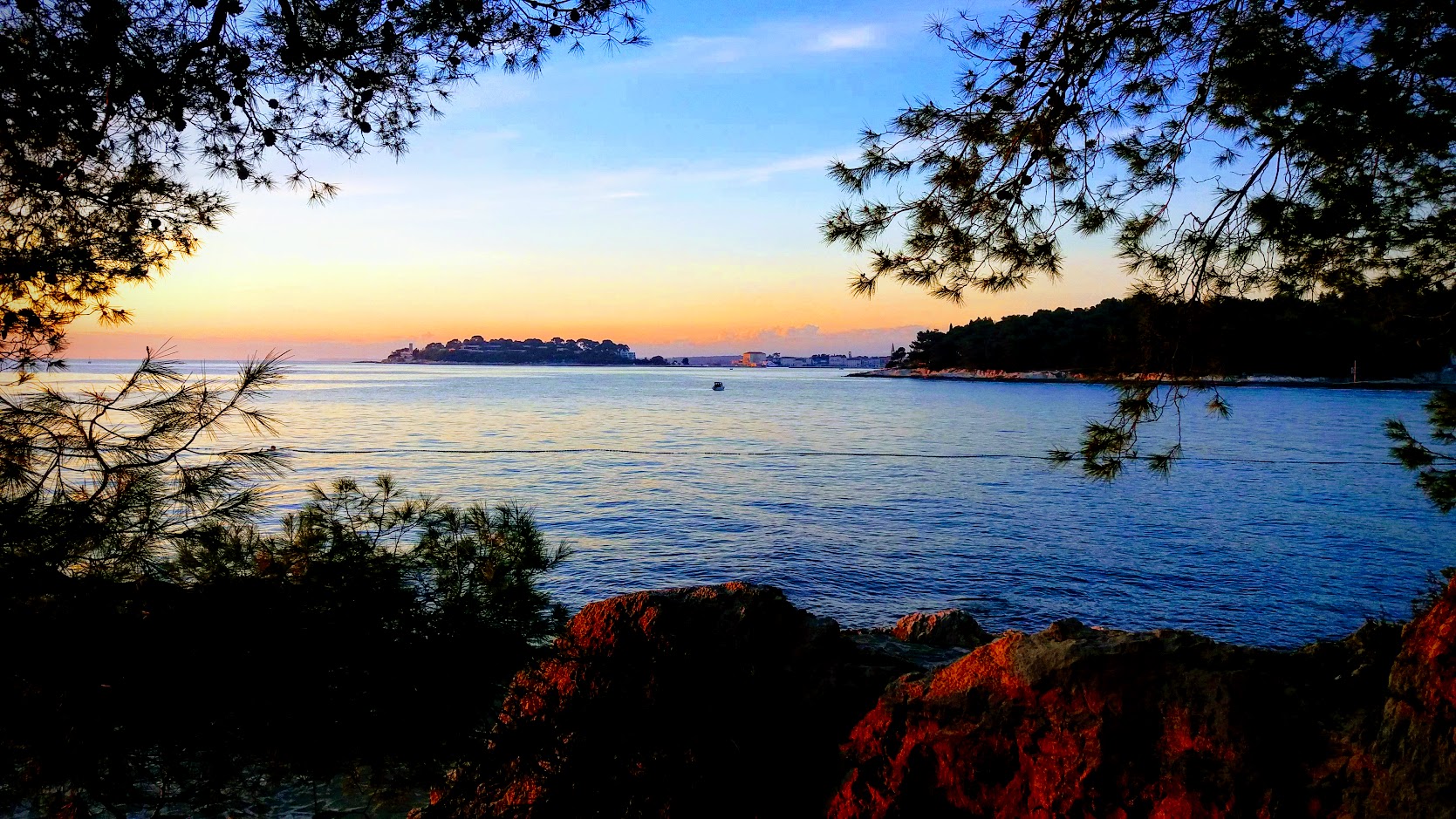 20190427_195642-EFFECTS