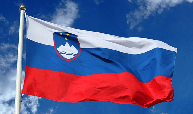 POLITIČNE STRANKE ali STRANKE SPRENEVEDANJ IN&nbsp;VOLITVE